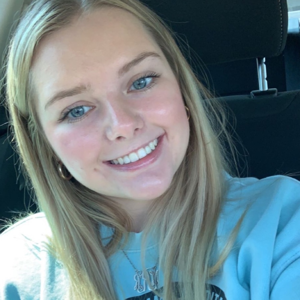 Meet your Posher, Marisa